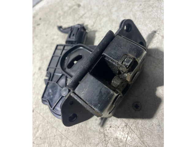 Zámek zadních dveří Toyota Auris 150 2011