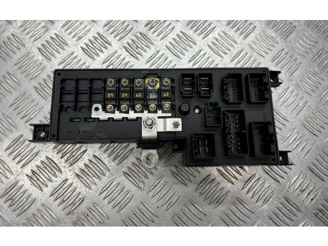 Блок предохранителей 518826003 Volvo XC90