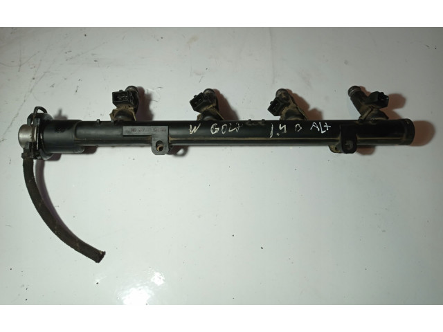 Топливная рампа 030133319G   Volkswagen Polo III 6N 6N2 6NF  