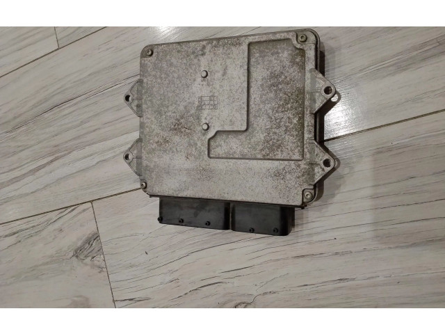 Блок управления двигателем Блок управления 735498657 Opel Combo D