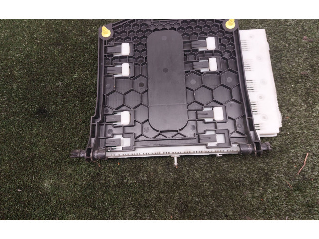 Блок предохранителей  AG9T14A073BE   Ford S-MAX    