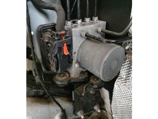 Блок управления АБС 2Q0614517AG Audi A1