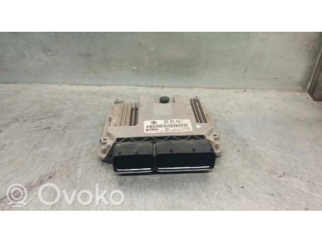 Блок управления двигателя 03C906056F, 0261S02003   Volkswagen Touran I