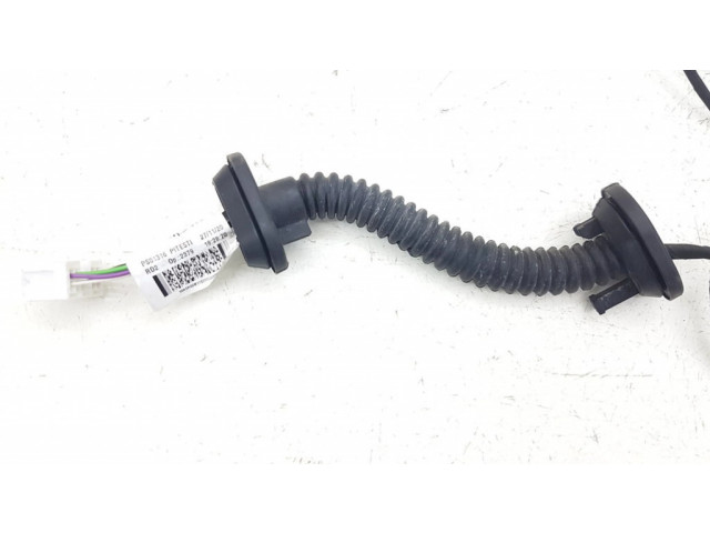 Проводка задних дверей