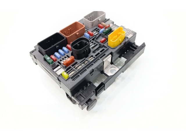   Pojistková skříňka 9666700480   Citroen Berlingo 2009