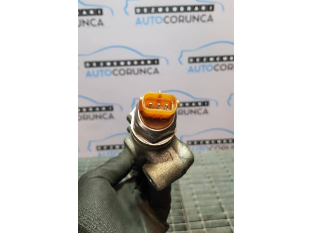 Топливная рампа Mitsubishi Outlander для двигателя 4N14