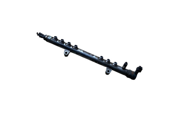 Vstřikovací lišta 30777759, T02614024   Volvo XC70     