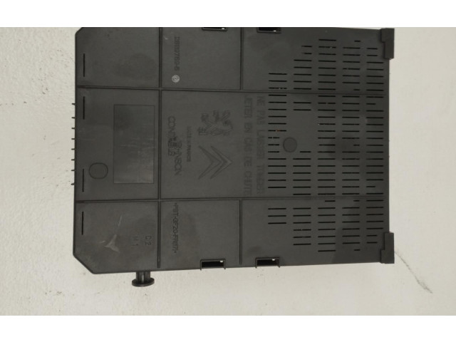 Блок предохранителей 966405918002 Citroen C4 I