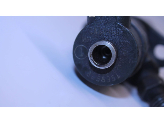 Форсунка 8658351    Volvo V70   