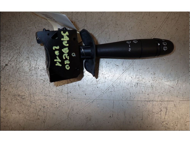 Ручка стеклоочистителей 6001551357   Dacia Sandero