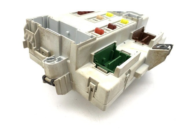 Блок предохранителей 8S85S5G8P   Jeep Cherokee    