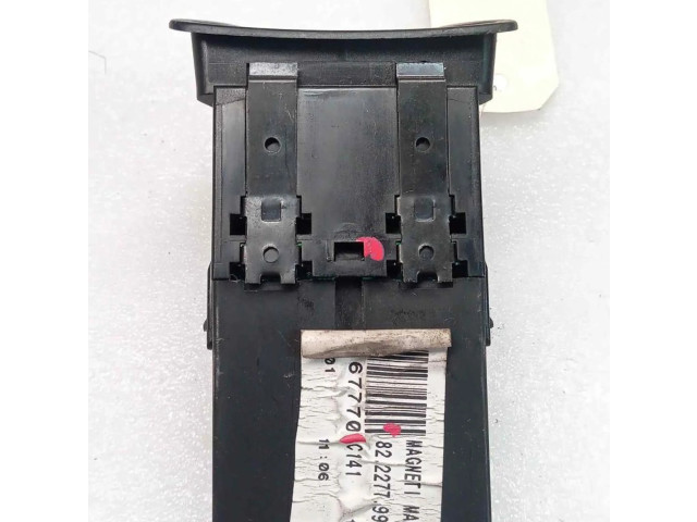 Дисплей 8222779902 Alfa Romeo 166