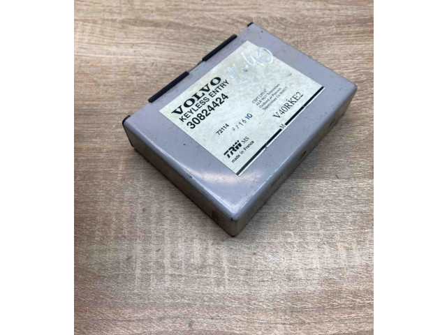 Блок управления 30824424 Volvo S40, V40