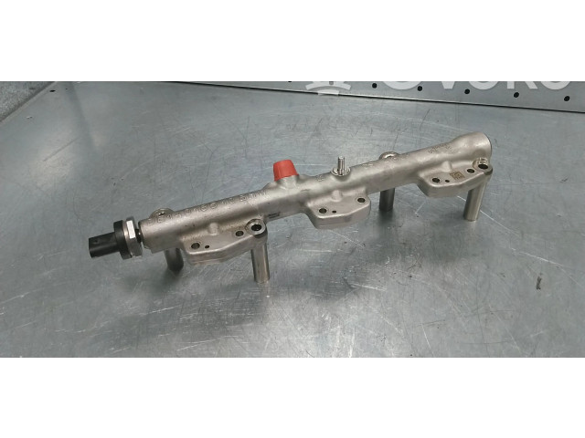 Топливная рампа 8665631, 13538665631 BMW 1 F40 для двигателя B38A15A