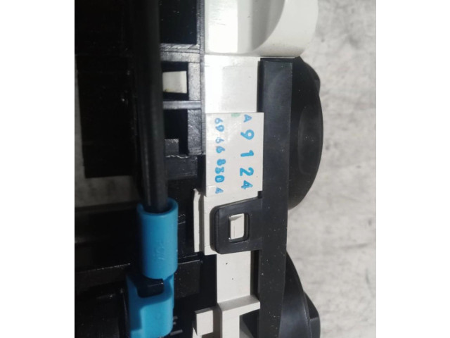 Блок управления климат-контролем 69668304 Mitsubishi Colt