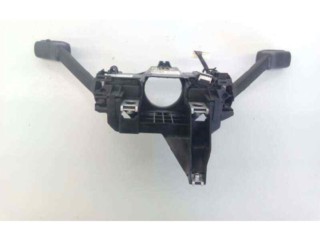 Ручка стеклоочистителей E2-A1-3-1   Volkswagen Passat Alltrack