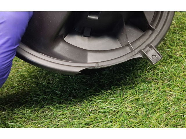 Вентилятор печки    5Q1819021B, T018602MH   Audi A3 S3 8V