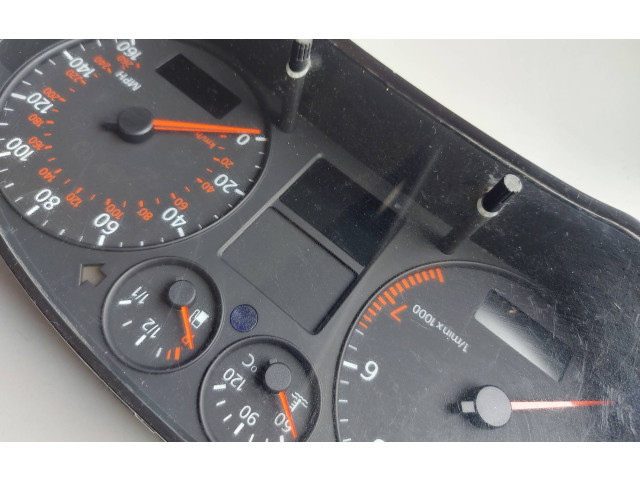 Панель приборов 8L0920950E   Audi A3 S3 8L       