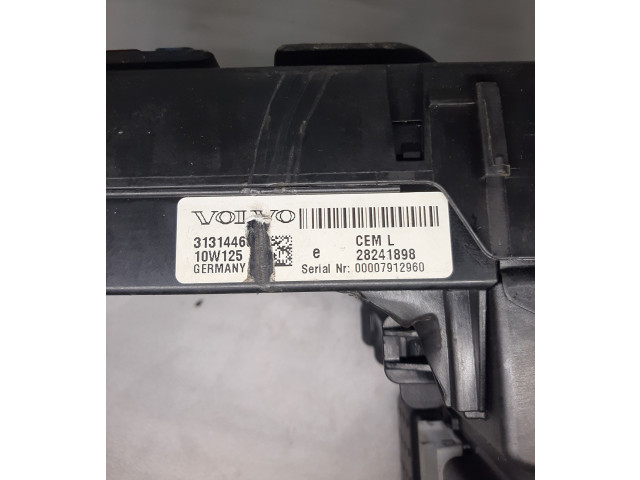 Блок предохранителей 31314468, 28241898   Volvo XC90    