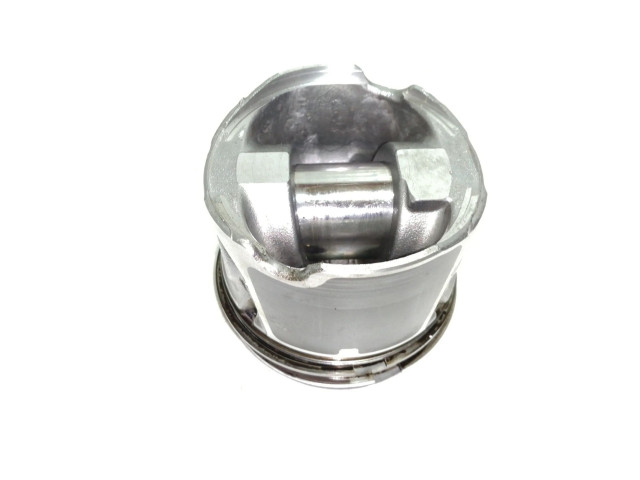  Поршень M9R830   Renault Koleos I  