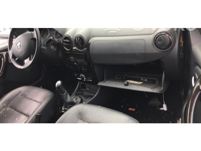 Зеркало электрическое        Dacia Duster  2010 - 2017 года   