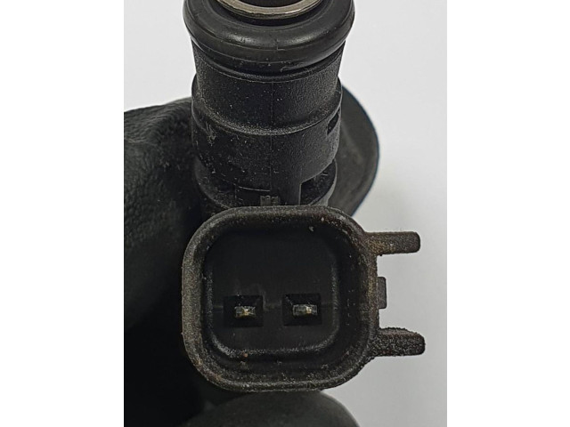 Форсунка 30757534 Volvo C70