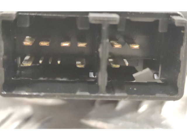 Ручка стеклоочистителей 173848 Subaru XV