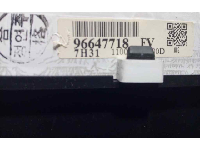 Přístrojová deska Chevrolet Epica 2008 96647718