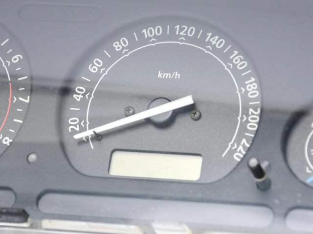 Přístrojová deska Land Rover Freelander 2002 LR0016002, YAC002480