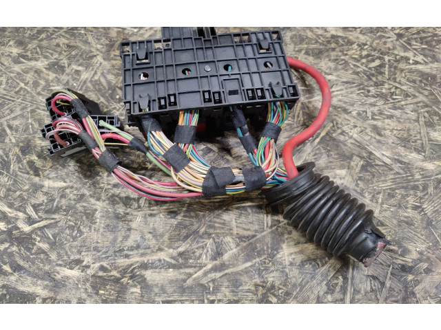 Блок предохранителей Maserati Quattroporte