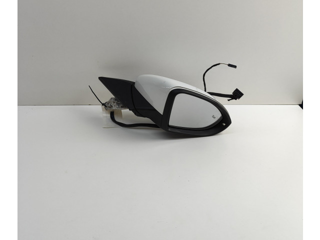 Зеркало электрическое Volkswagen Golf VII 2013 - 2019 года