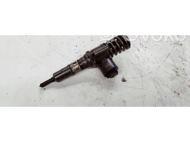 Форсунка 03G130073G Audi A3 S3 A3 Sportback 8P