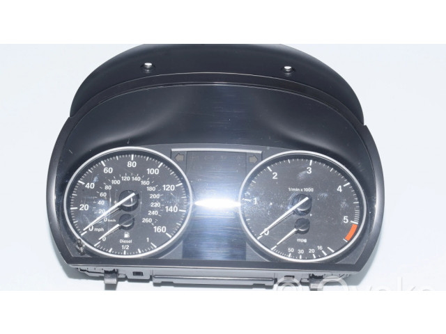 Přístrojová deska BMW 3 E92 E93 2011 9242347