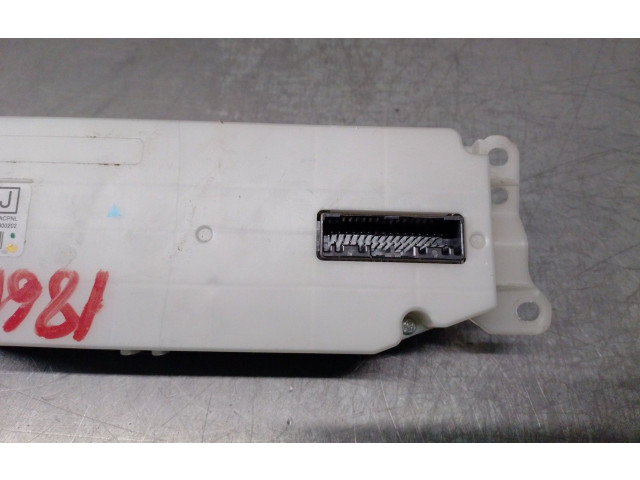 Блок управления кондиционера воздуха / климата/ печки (в салоне) Mitsubishi L300, Cosmos - года