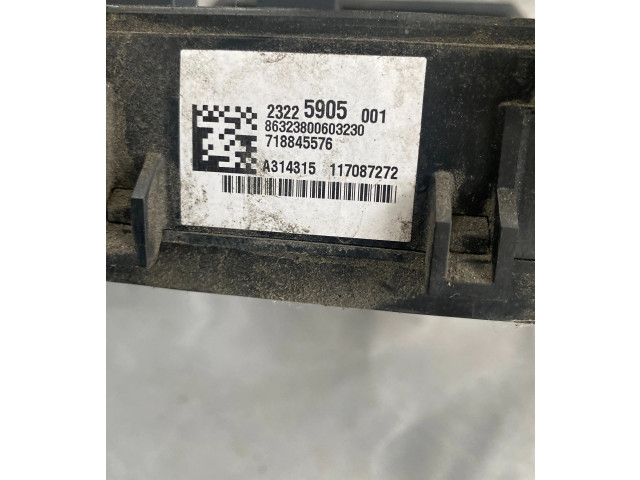 Блок предохранителей 718845576, 23225905 Cadillac Escalade