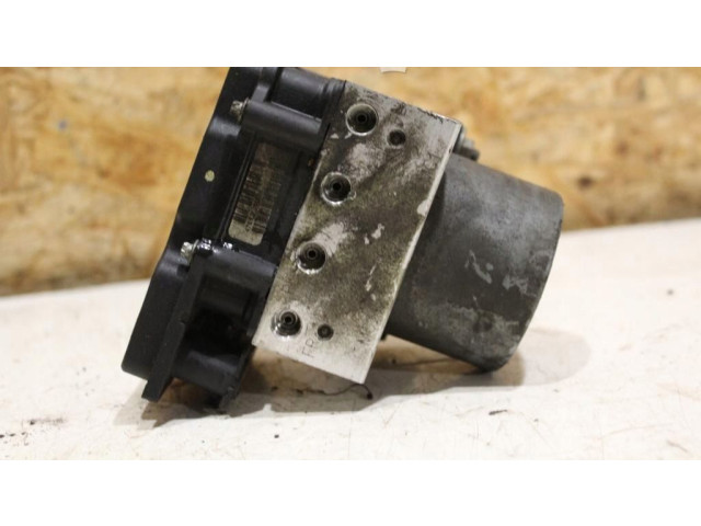 Блок АБС 27534SA030, 27534SA030   Subaru  Forester SF  2000 - 2003 года