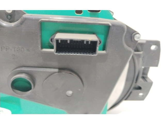 Панель приборов P248104354R, 21672040   Dacia Sandero       