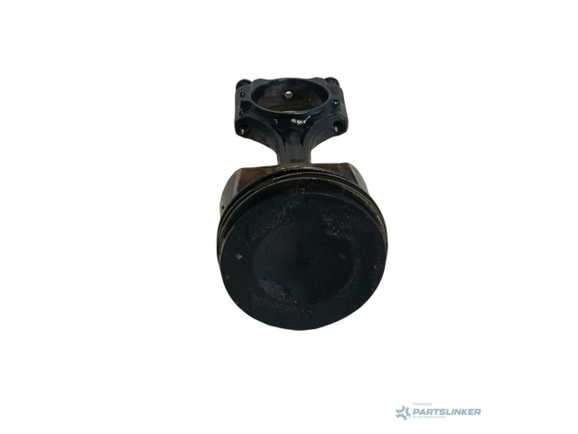  Поршень с шатуном    Audi A3 S3 8P  