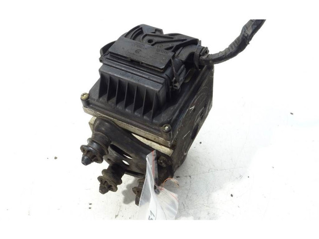 Блок АБС 3C0614095K   Volkswagen  PASSAT B6  2005 - 2010 года