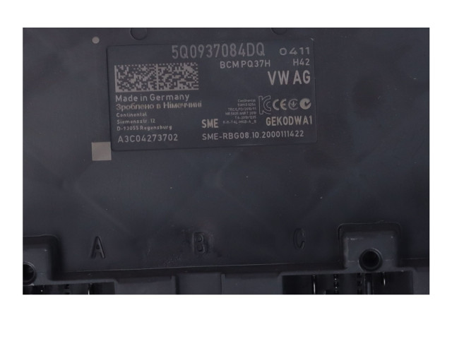 Pojistková skříňka Řídící jednotka BSM 5Q0937084DQ Volkswagen Tiguan 2021