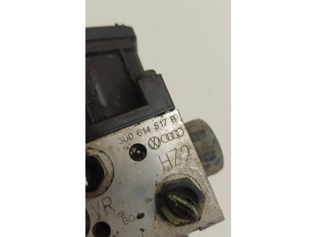 Блок АБС 3U0614517B Skoda Superb B5 (3U) 2001-2008 года