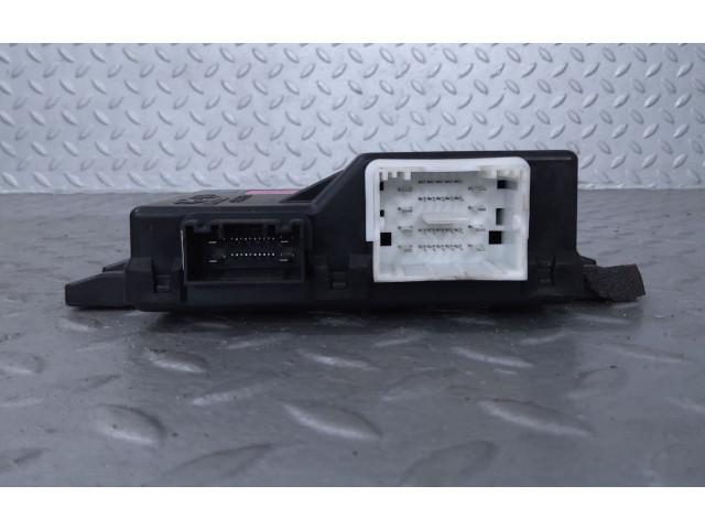 Блок управления 81870J7210, 81870-J7210   KIA Ceed