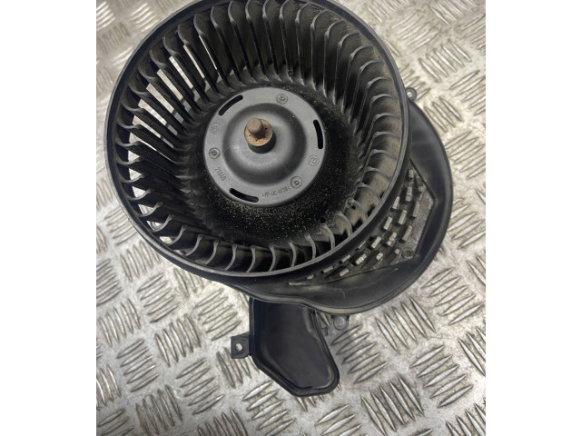 Вентилятор печки    LHD28417, LHD86577   Volvo V70
