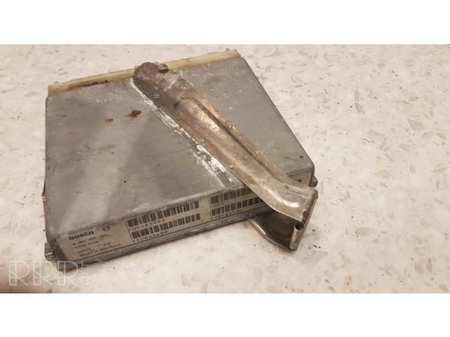 Блок управления двигателя 0281001802, 17480033   Volvo V70