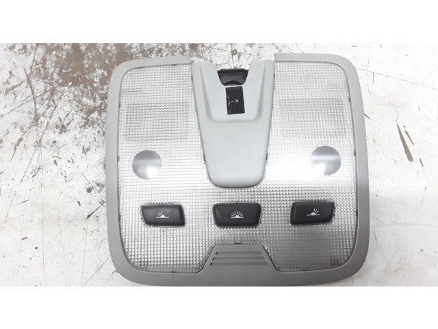 Фонарь освещения передних мест