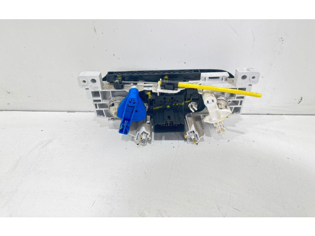 Блок управления климат-контролем Dacia Sandero