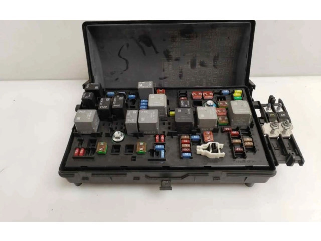 Pojistková skříňka 544949969, 544949969 Chevrolet Cruze 2010