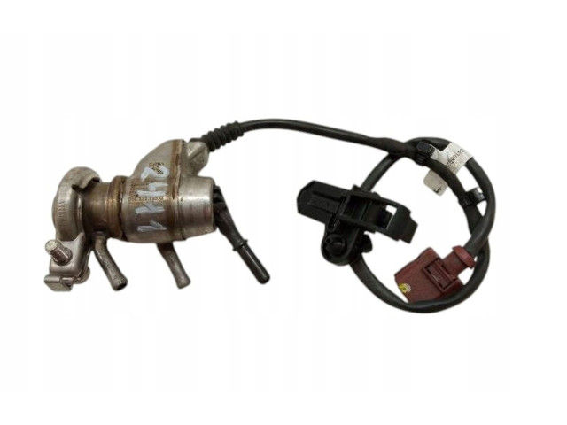 Форсунка 05L131113Q Skoda Karoq