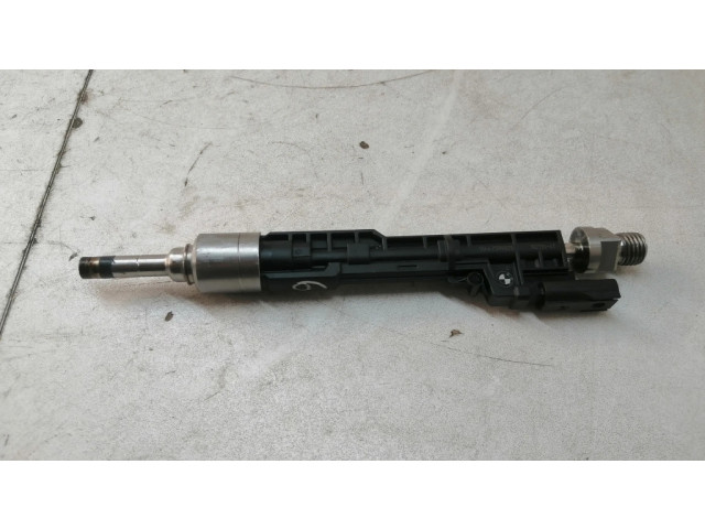 Vstřikovač 13647599876, 10213541 BMW M5 pro benzínový motor 4.4
