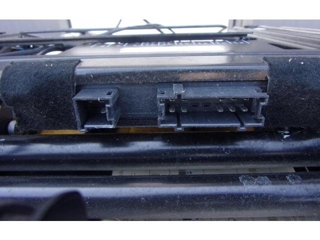 Модуль управления сидением     W6394460011    Mercedes-Benz Vito Viano W639 